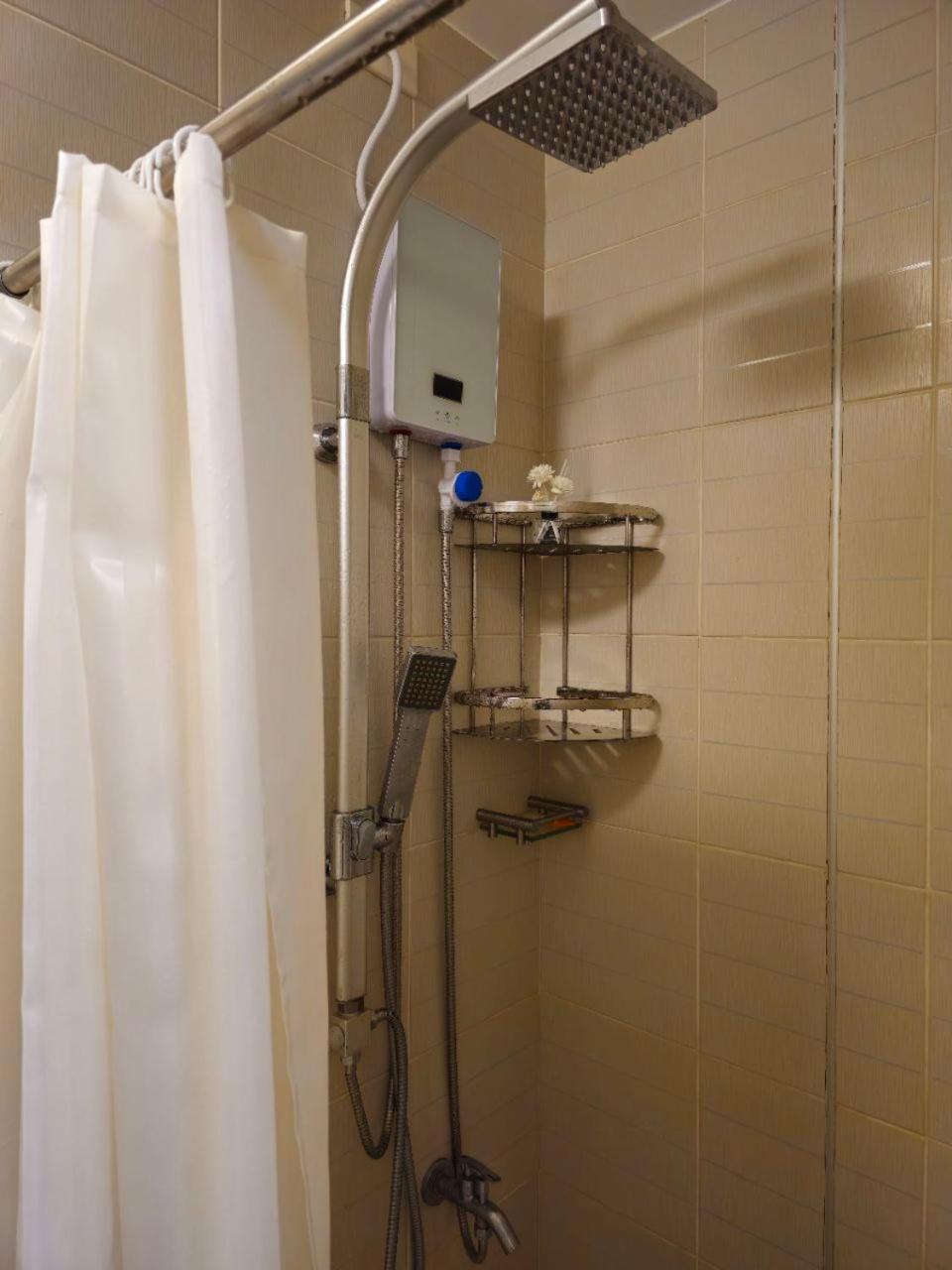 Serene Suite In Jazz Residences マカティ エクステリア 写真