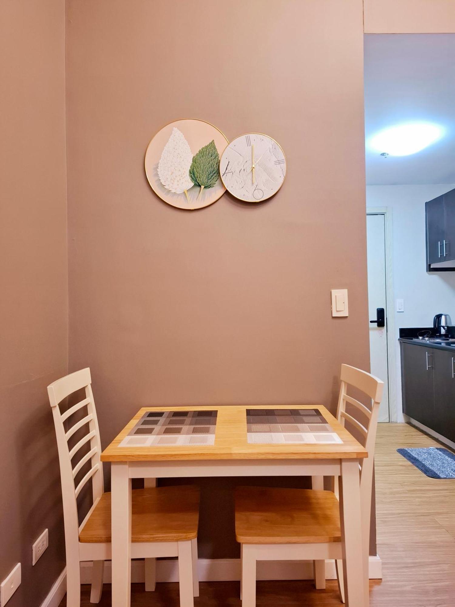 Serene Suite In Jazz Residences マカティ エクステリア 写真